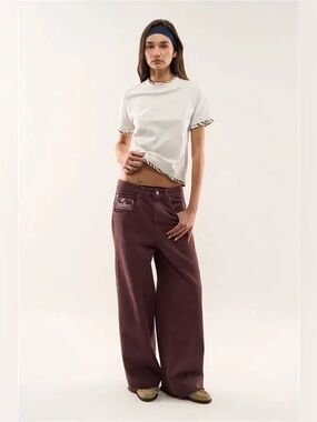 Scuffers Burgundy Wide Leg Cropped Jeans Size 40 Raw Hem Distressed Back Logo
